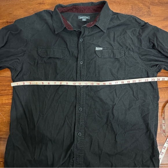 Eddie Bauer Button Up Shirt Size XL - Picture 7 of 9